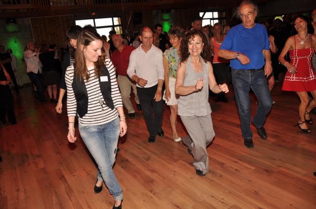min 2010 05 30 station danse 177